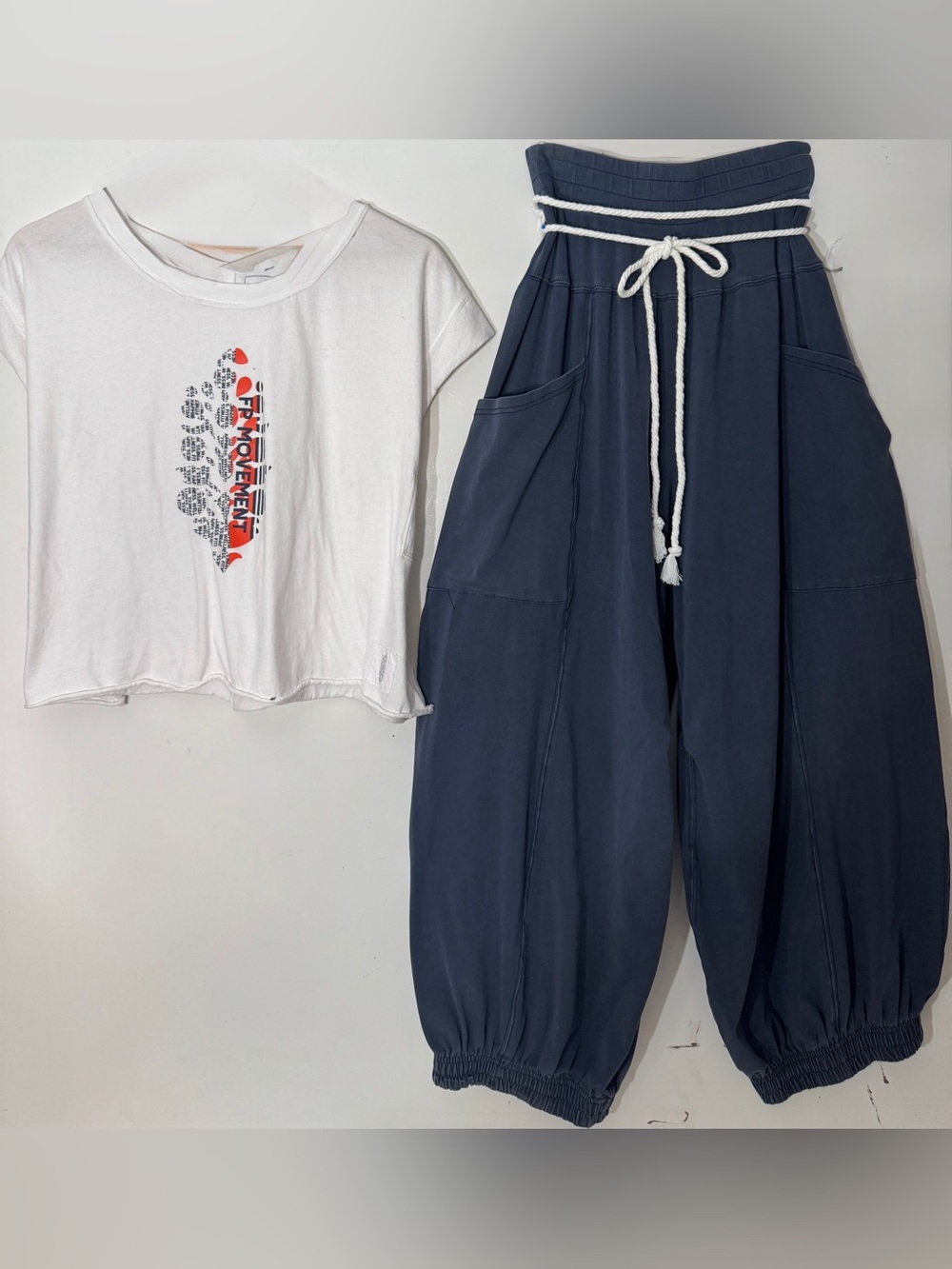 FREE PEOPLE MOVEMENT CROPPED TOP AMD BALLOON PANTS. Never worn!
